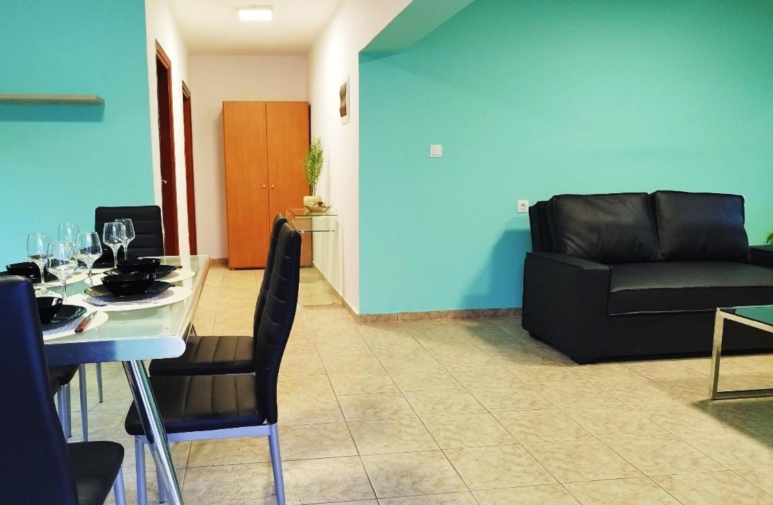 Sleepili Apartamento Vrísai Exterior foto