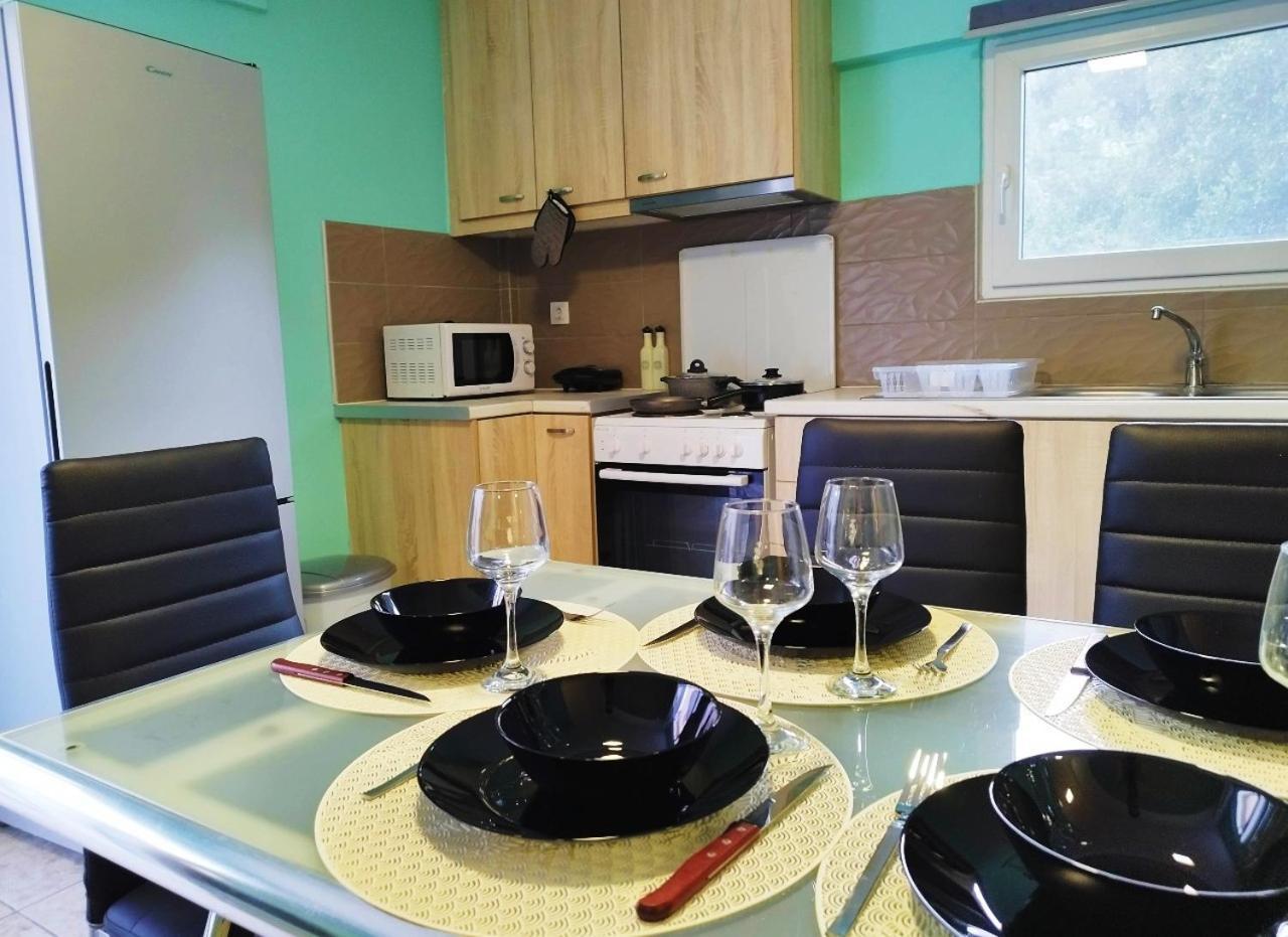 Sleepili Apartamento Vrísai Exterior foto