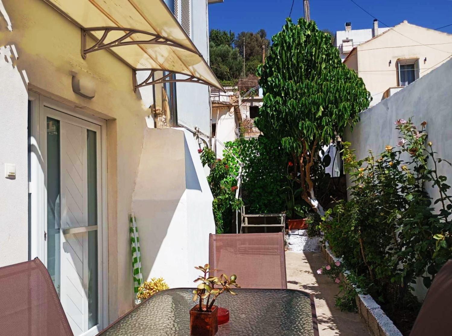 Sleepili Apartamento Vrísai Exterior foto